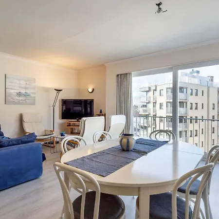 Zonnig En Gezellig Appartement Met Zijdelings Zeezicht En Zwembad In Koksijde Exterior photo